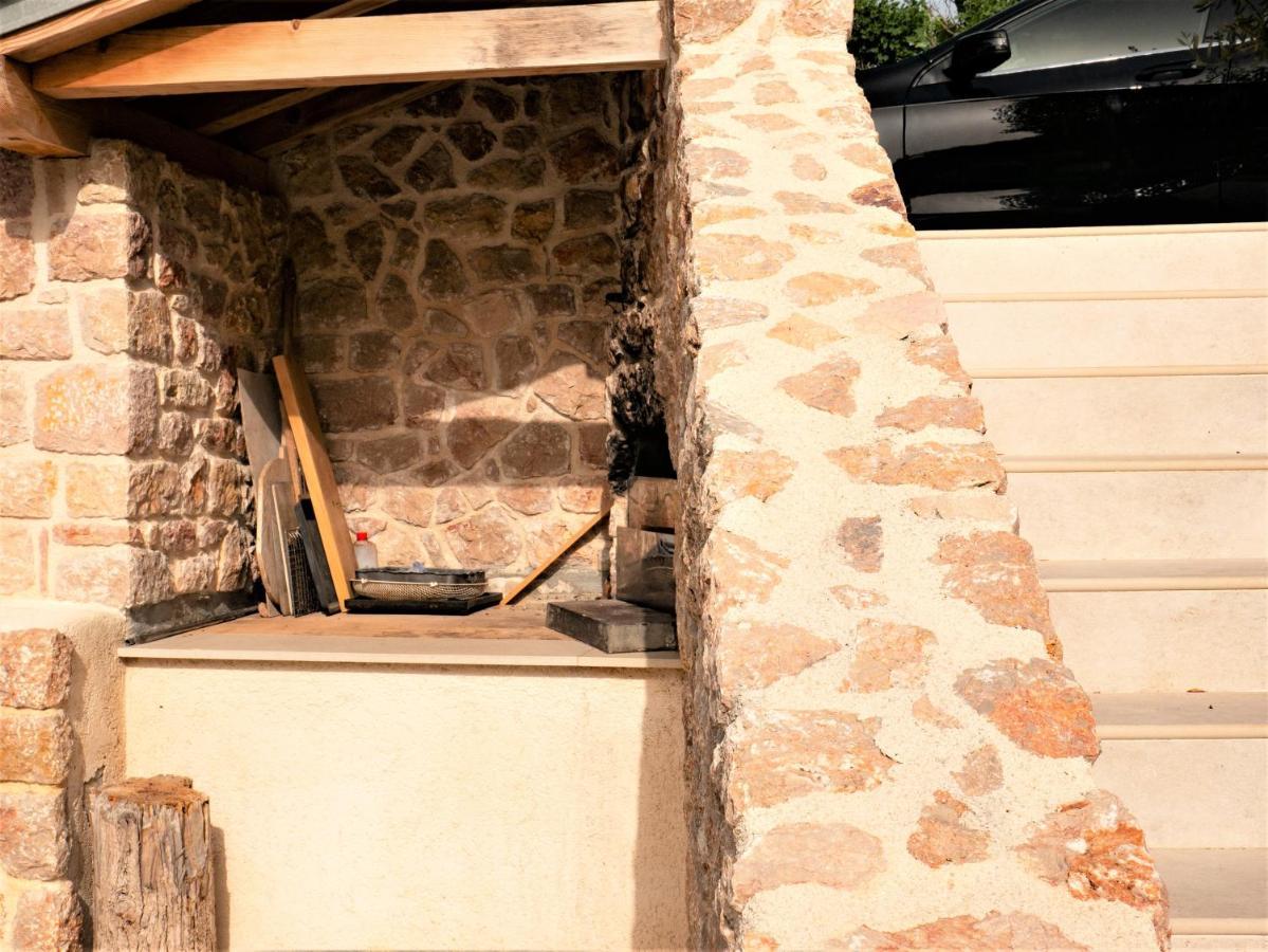 Apartment Sea&Mountain Vinjerac Ngoại thất bức ảnh
